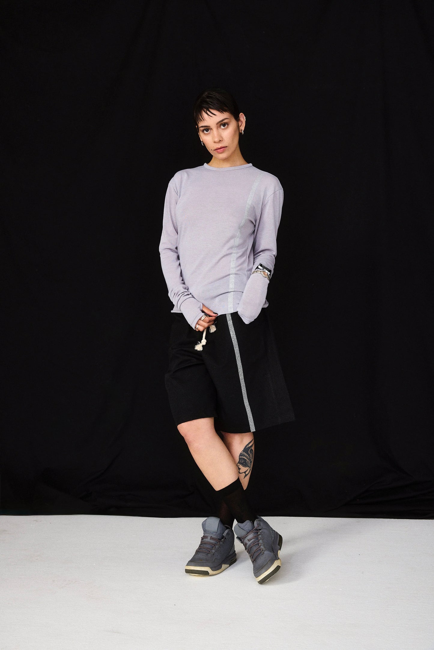 CAMISETA GRIS S/S 25