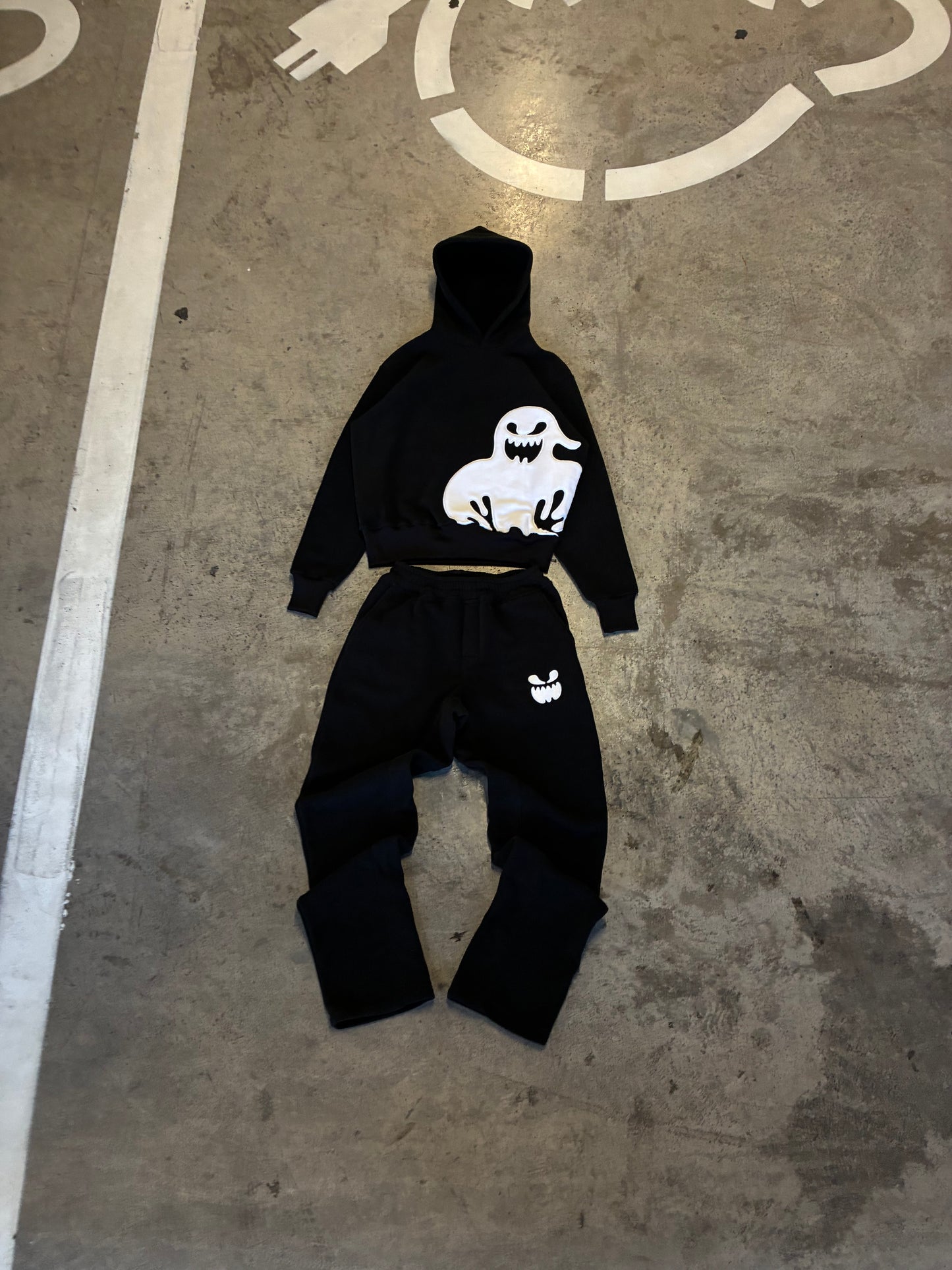 GHOST TRACKSUIT