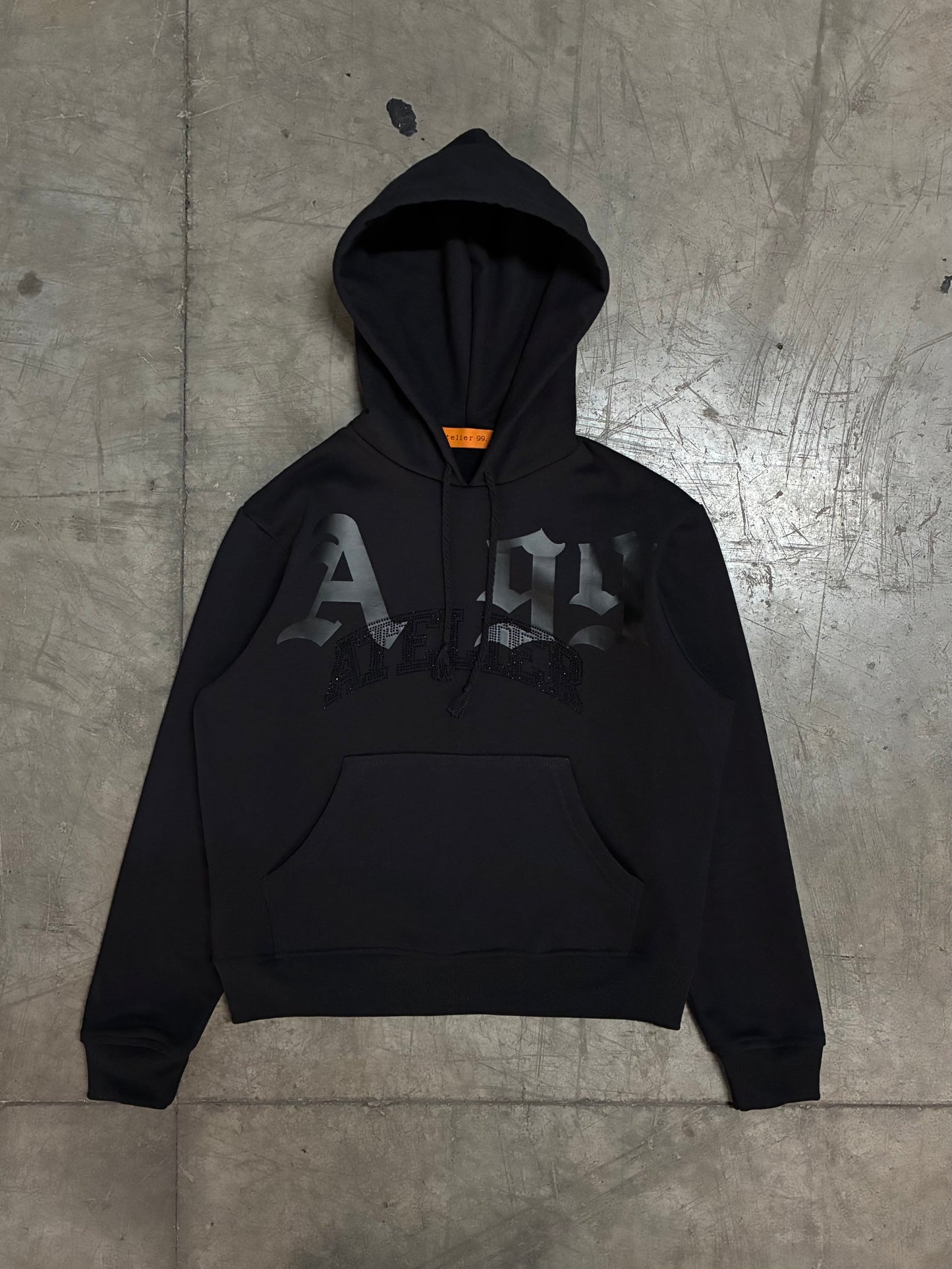 GOTICA V3 TRIPLE BLACK